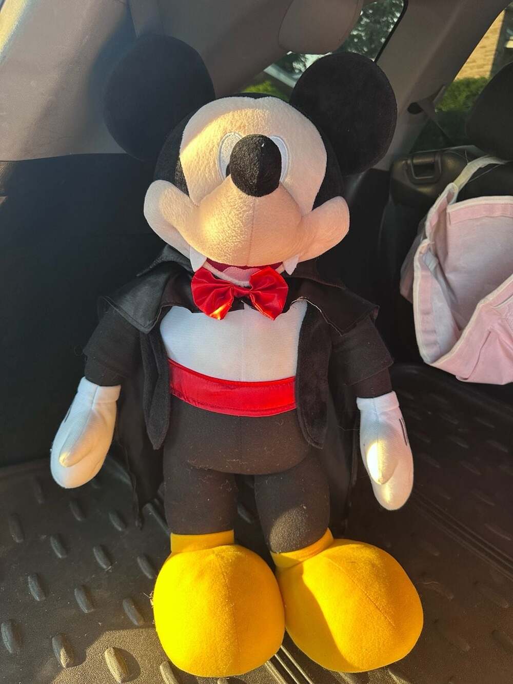 Disney Mickey Mouse Dracula Vampire Halloween Plush 22" Rare!